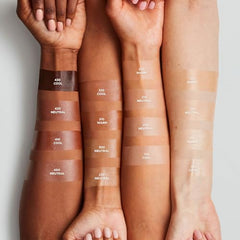 L'Oréal Paris Lumi Le Glow Tint, Glowy Skin Tint Foundation, Lightweight Buildable Coverage, Water-Based Formula, Light Warm 130, 25 ml